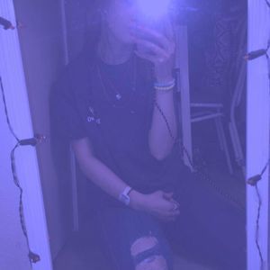 Meet your Posher, Caroline